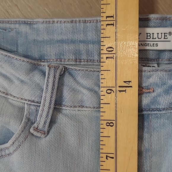 Judy Blue Jeans Women's sz 7/28 Boyfriend Fit Mid Rise Light Wash Ankle Denim - Picture 14 of 16